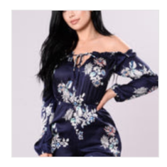 Fashionova Navy Blue Floral Romper - Picture 4 of 4